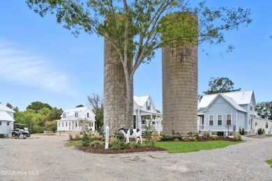 101 Estella Ln unit 6, Edenton, NC 27932 - photo 3