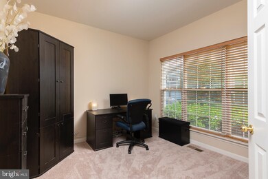 6009 Mary Ann Ln, Elkridge, MD 21075 - photo 5