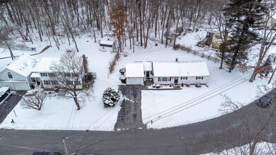 48 Townsend Ave, Salem, NH 03079 - photo 2