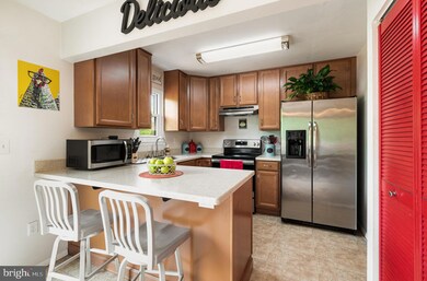 29 Bernadotte Ct, Parkville, MD 21234 - photo 3