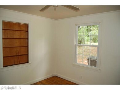 2nd Bedroom.