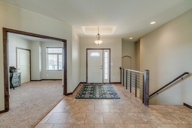 1463EagleCrestLp_0001