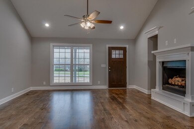 1538 Fairfield Pike, Shelbyville, TN 37160 - photo 7