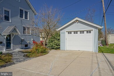 135 E Graisbury Ave, Audubon, NJ 08106 - photo 4