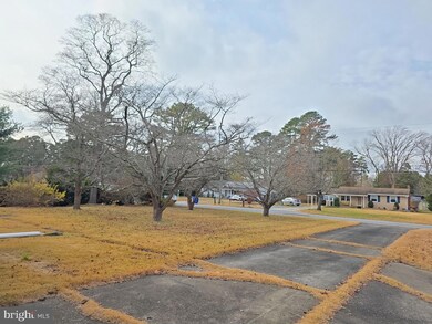 305 Court Blvd, Millville, NJ 08332 - photo 5