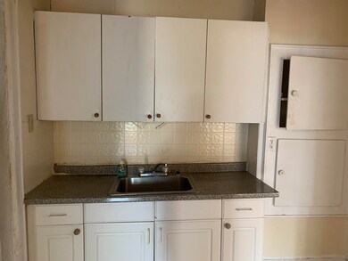 94 Pearsall Ave unit 202, Jersey City, NJ 07305 - photo 4