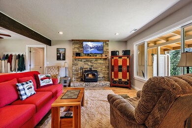 460 Rancho Vista Dr, Grants Pass, OR 97526 - photo 7