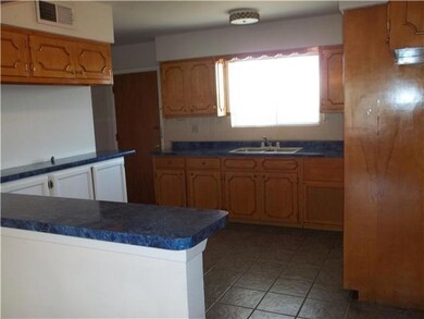 2928 Pierce Ave, El Paso, TX 79930 - photo 5