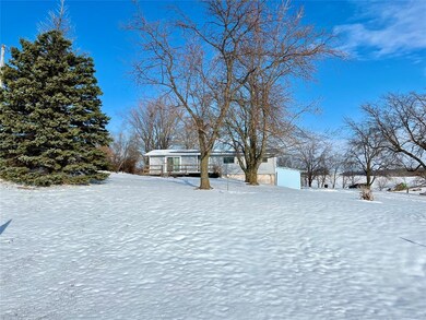 2171 Highway 85, Deep River, IA 52222 - photo 6