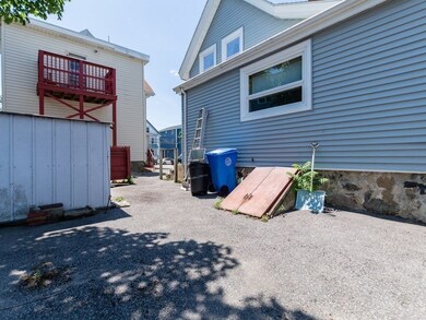 152 Ash St, Waltham, MA 02453 - photo 4
