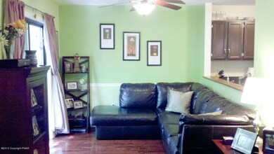 203 Falls Cir, Bushkill, PA 18324 - photo 3