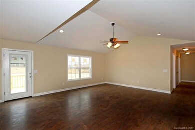 117 Portman Ln unit 23, Statesville, NC 28625 - photo 7