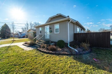 102 Matteson St, Dyer, IN 46311 - photo 2