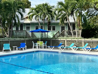 Pool 1