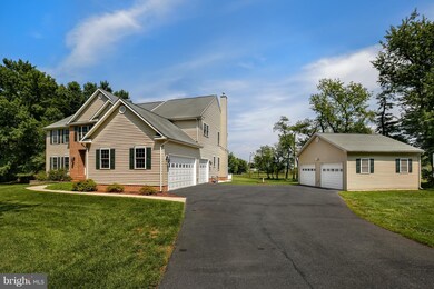 153 Likes Rd, Edgewater, MD 21037 - photo 3