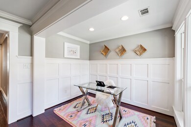 6415 Cindy Ln, Houston, TX 77008 - photo 6