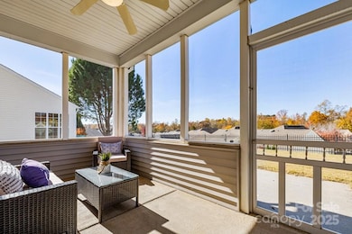 16291 Raven Crest Dr, Fort Mill, SC 29707 - photo 3