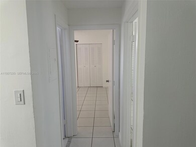 1920 NW 4th St unit B, Miami, FL 33125 - photo 3
