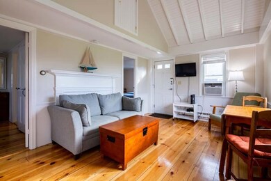 618ShoreRdU5-10-NTruro-w