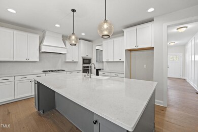 231 Dona Dr, Carthage, NC 28327 - photo 3