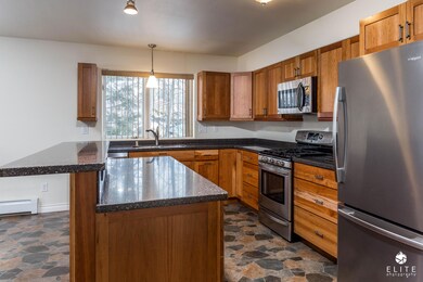 ANOTHER KITCHEN PHOTO