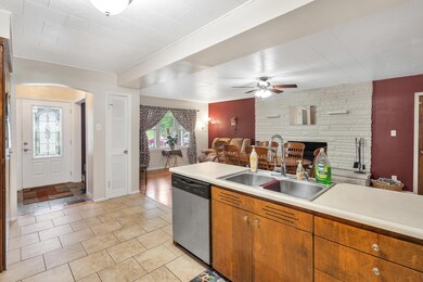 14-6909-Spring-Arbor-Rd-WindowStill-Real