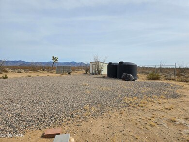 14162 Red Lake, Yucca, AZ 86438 - photo 7