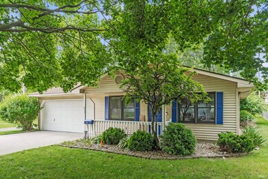 317 W 18th St, Auburn, IN 46706 - photo 3