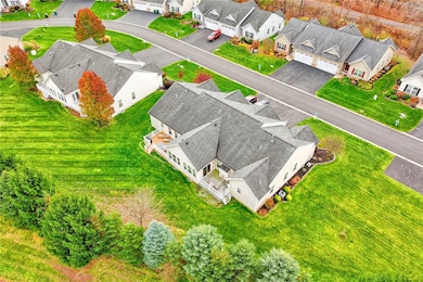 1082 Railway Crossing unit PVT, Webster, NY 14580 - photo 3