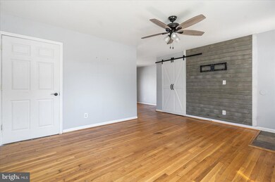 425 Crisfield Rd, Middle River, MD 21220 - photo 7