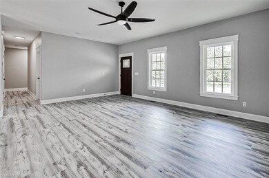 413 Westwood Dr, Seagrove, NC 27341 - photo 6