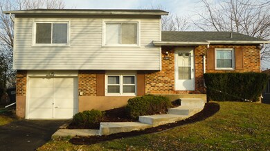 17851 Harvard Ln, Country Club Hills, IL 60478 - photo 2
