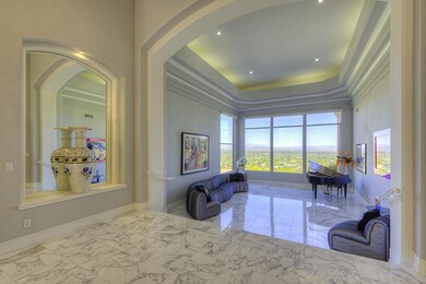 003_Living Room Views