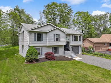 2105 Cottonwood Ln, Tobyhanna, PA 18466 - photo 6