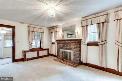 5819 Quintana St, Riverdale, MD 20737 - photo 7