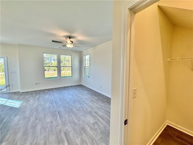 582 Seaborn Cir, Anderson, SC 29625 - photo 6