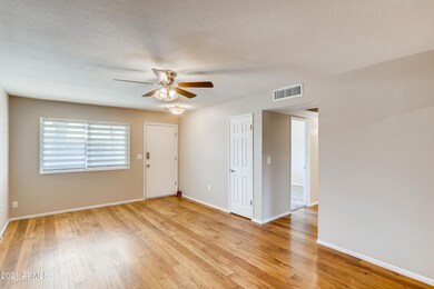 10873 W Santa fe Dr unit 13, Sun City, AZ 85351 - photo 6