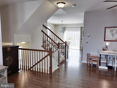 22654 Flowing Spring Square, Ashburn, VA 20148 - photo 5