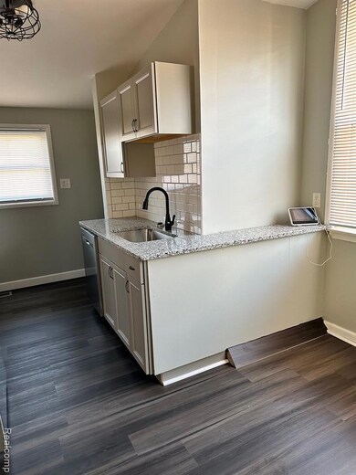 1173 Dudley Ave, Pontiac, MI 48342 - photo 7