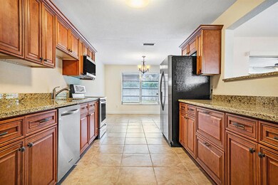 011-705LaurelDrive-WestPalmBeach-FL-smal