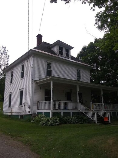 72 Hubbard Ave, Barton, VT 05822 - photo 5