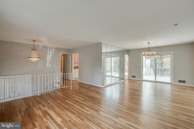 12813 Layhill Rd, Silver Spring, MD 20906 - photo 5
