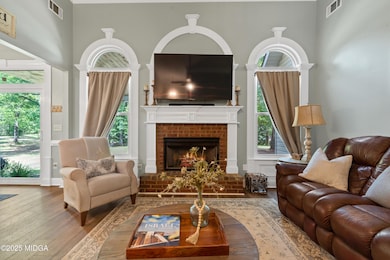 104 Old Oak Dr-07854