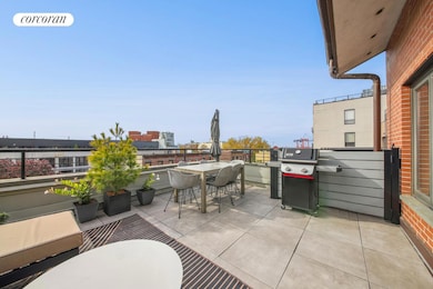 37 Carroll St unit 4, Brooklyn, NY 11231 - photo 4