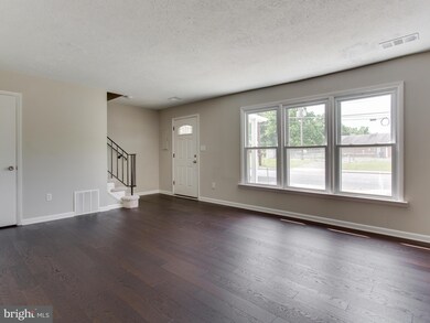 5604 Walker Mill Rd, Capitol Heights, MD 20743 - photo 5