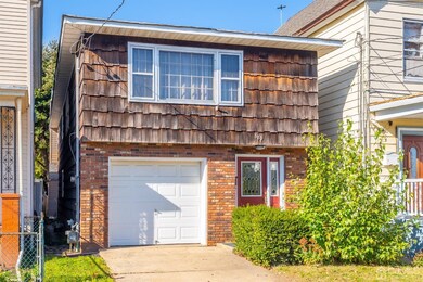 589 Johnstone St, Perth Amboy, NJ 08861 - photo 2