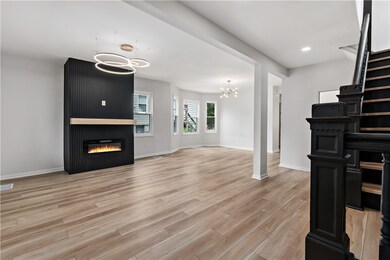 4024 Oswald St, Pittsburgh, PA 15212 - photo 5