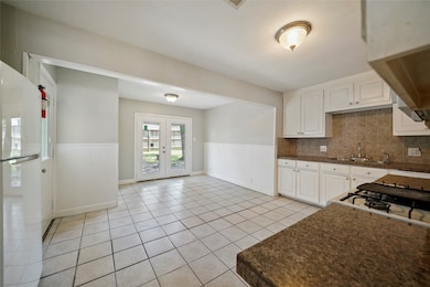 1902 Ebony Ln, Houston, TX 77018 - photo 5