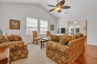 1509 Royal Colony