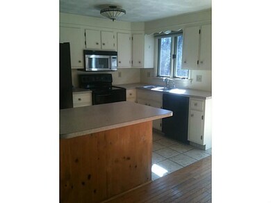 Kitchen. Kitchen Counter!